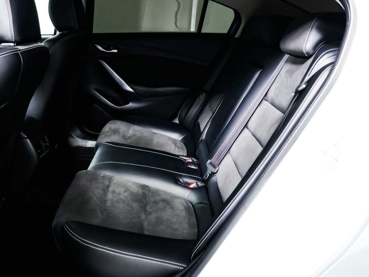 Б/У Мазда 6 2017 года. Фото: #11