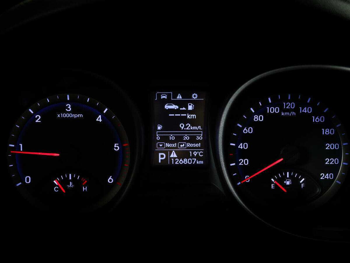 Б/У Хендай Санта Фе 2013 года. Фото: #10