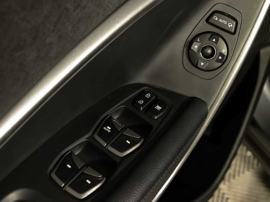 Б/У Хендай Санта Фе 2013 года. Фото: #18