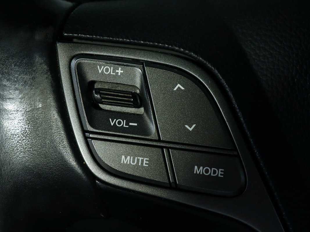 Б/У Хендай Санта Фе 2013 года. Фото: #21