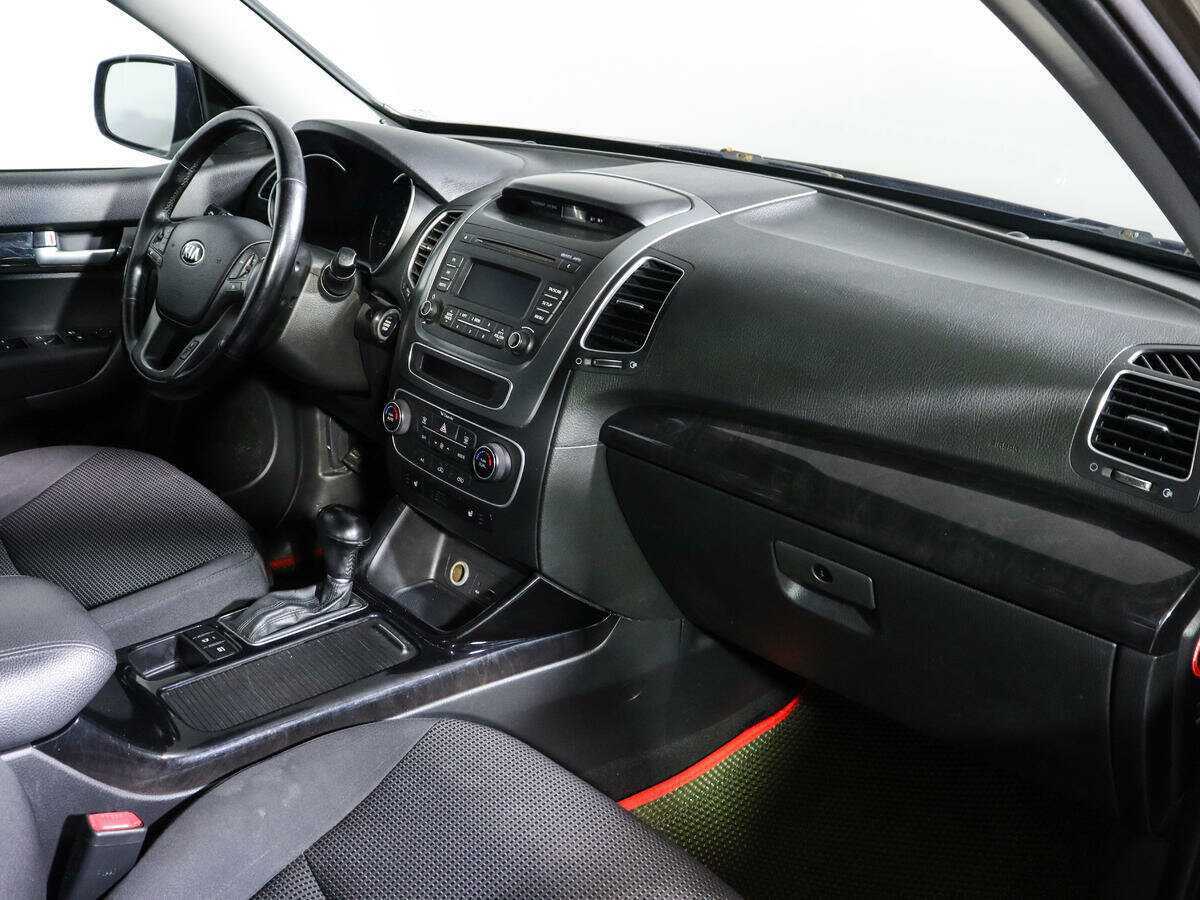 Б/У Киа Соренто 2015 года. Фото: #8