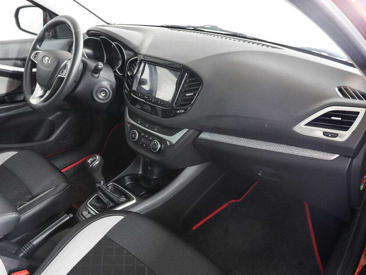 Б/У Лада (ВАЗ) Веста 2018 года. Фото: #9