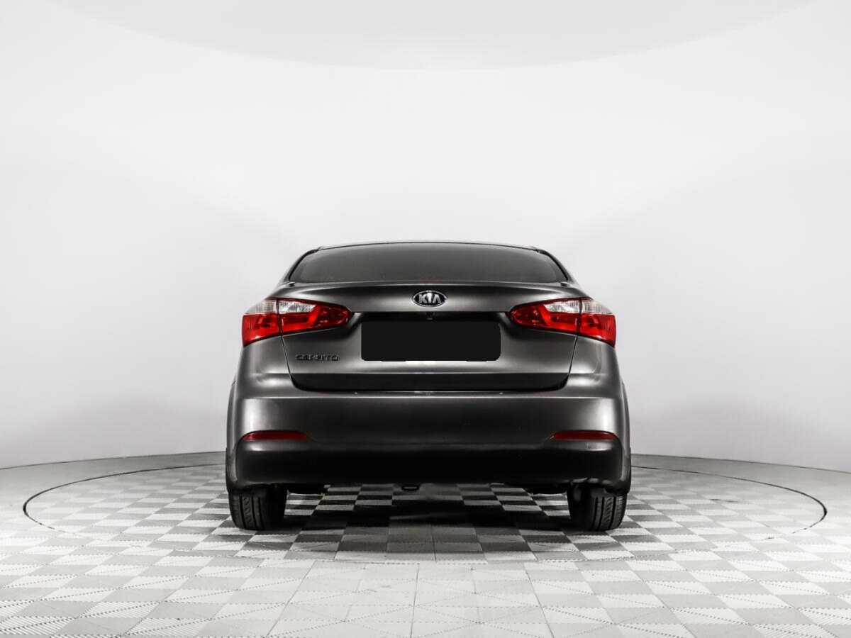 Б/У Киа Церато 2016 года. Фото: #5