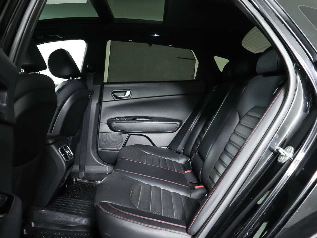 Б/У Киа Оптима 2019 года. Фото: #8