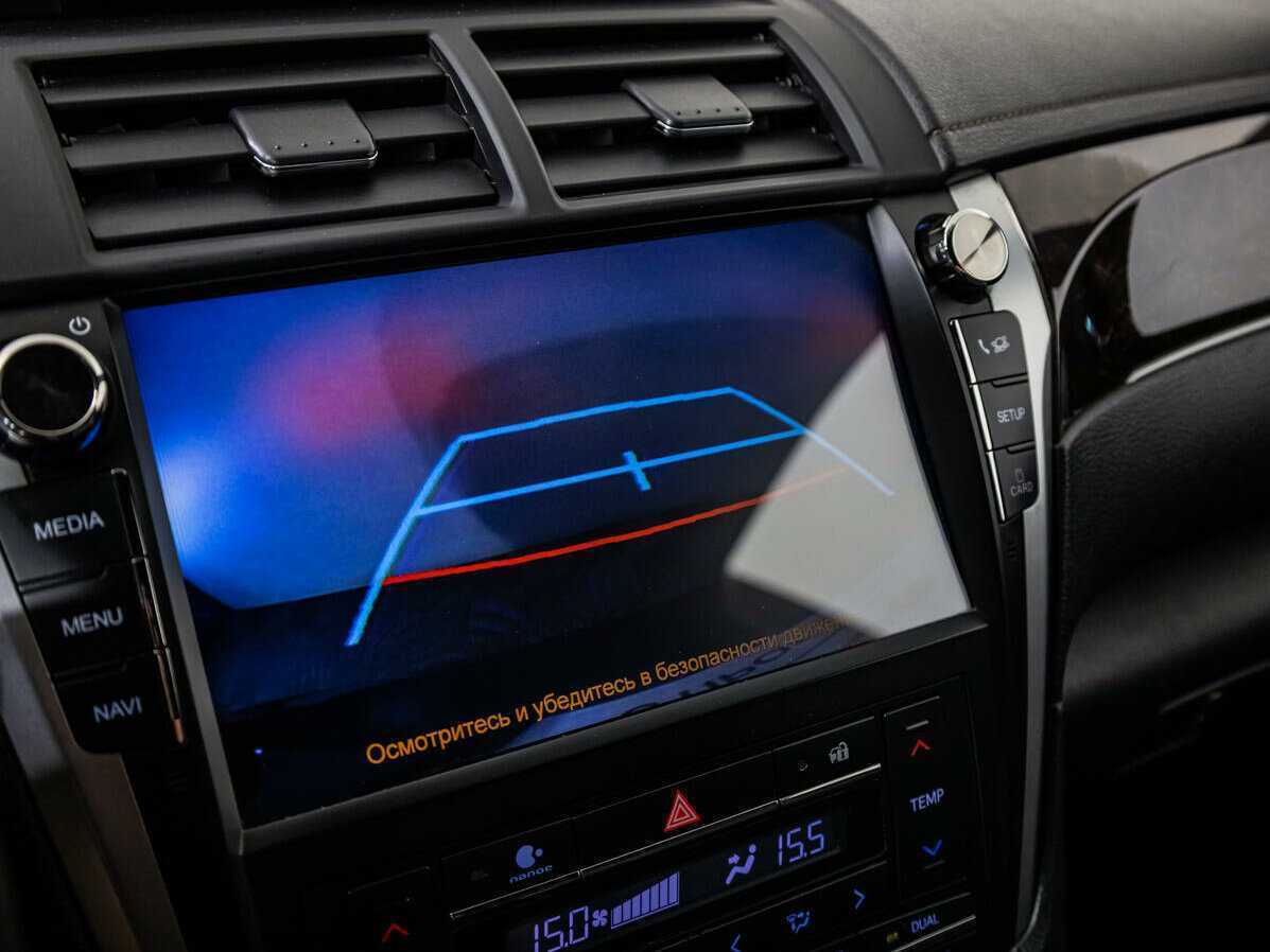 Б/У Тойота Камри 2017 года. Фото: #13