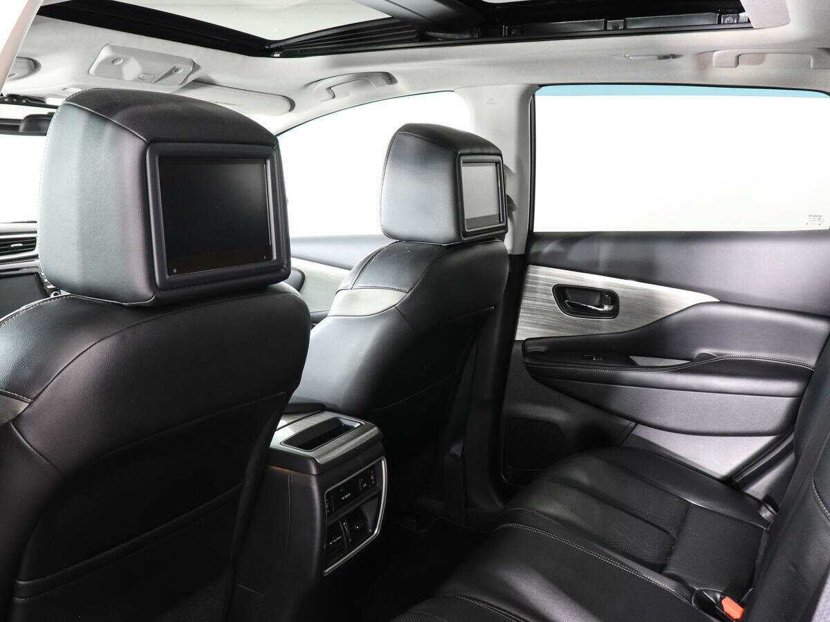 Б/У Ниссан Мурано 2016 года. Фото: #10