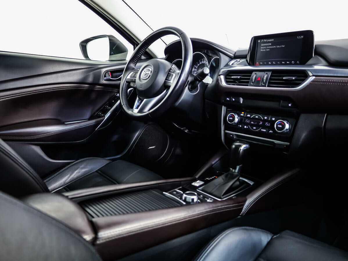 Б/У Мазда 6 2015 года. Фото: #7