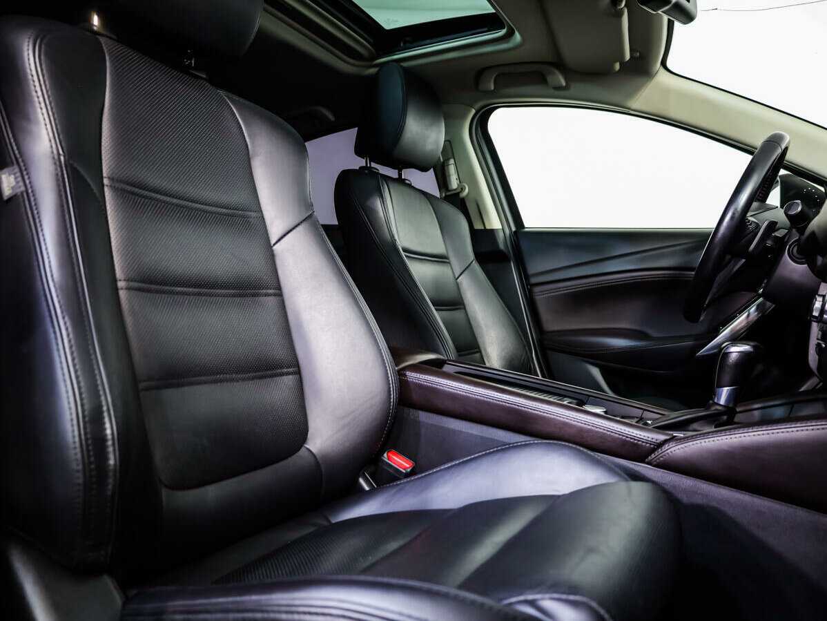 Б/У Мазда 6 2015 года. Фото: #10