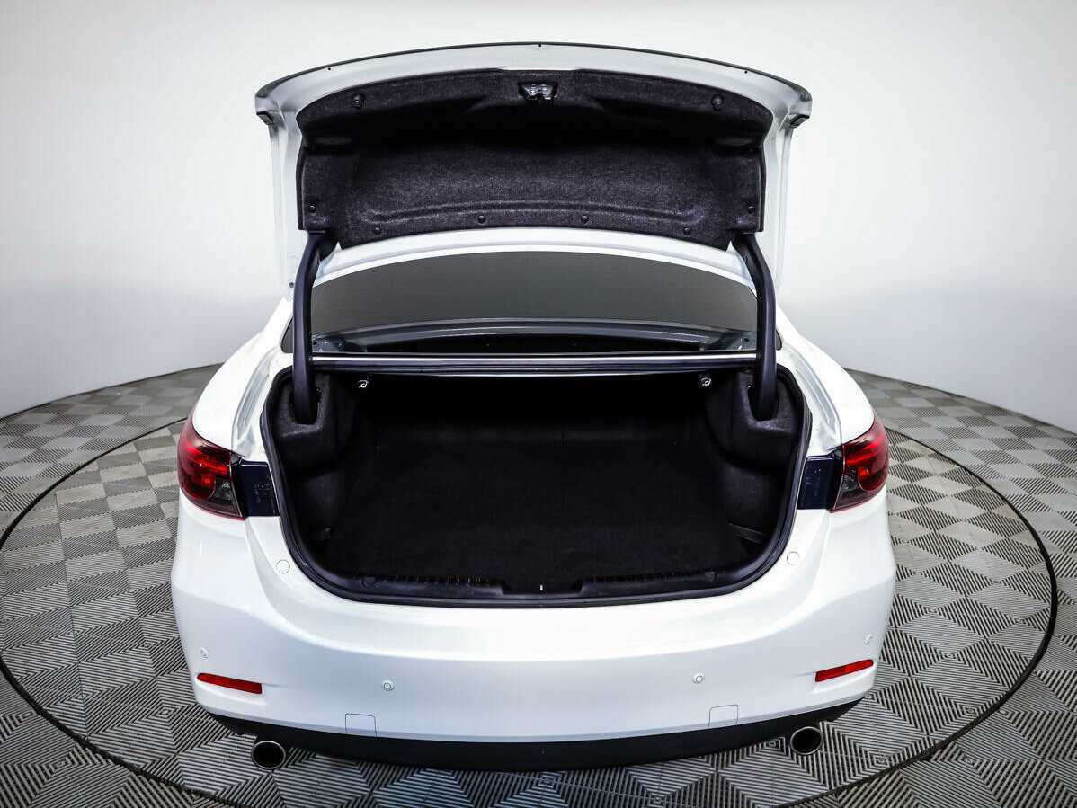 Б/У Мазда 6 2015 года. Фото: #25