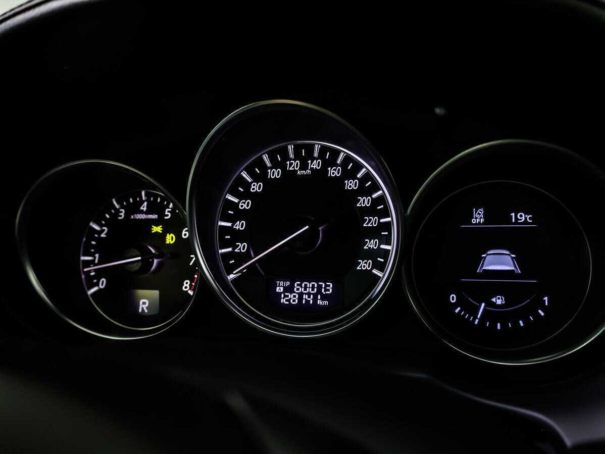 Б/У Мазда 6 2015 года. Фото: #26