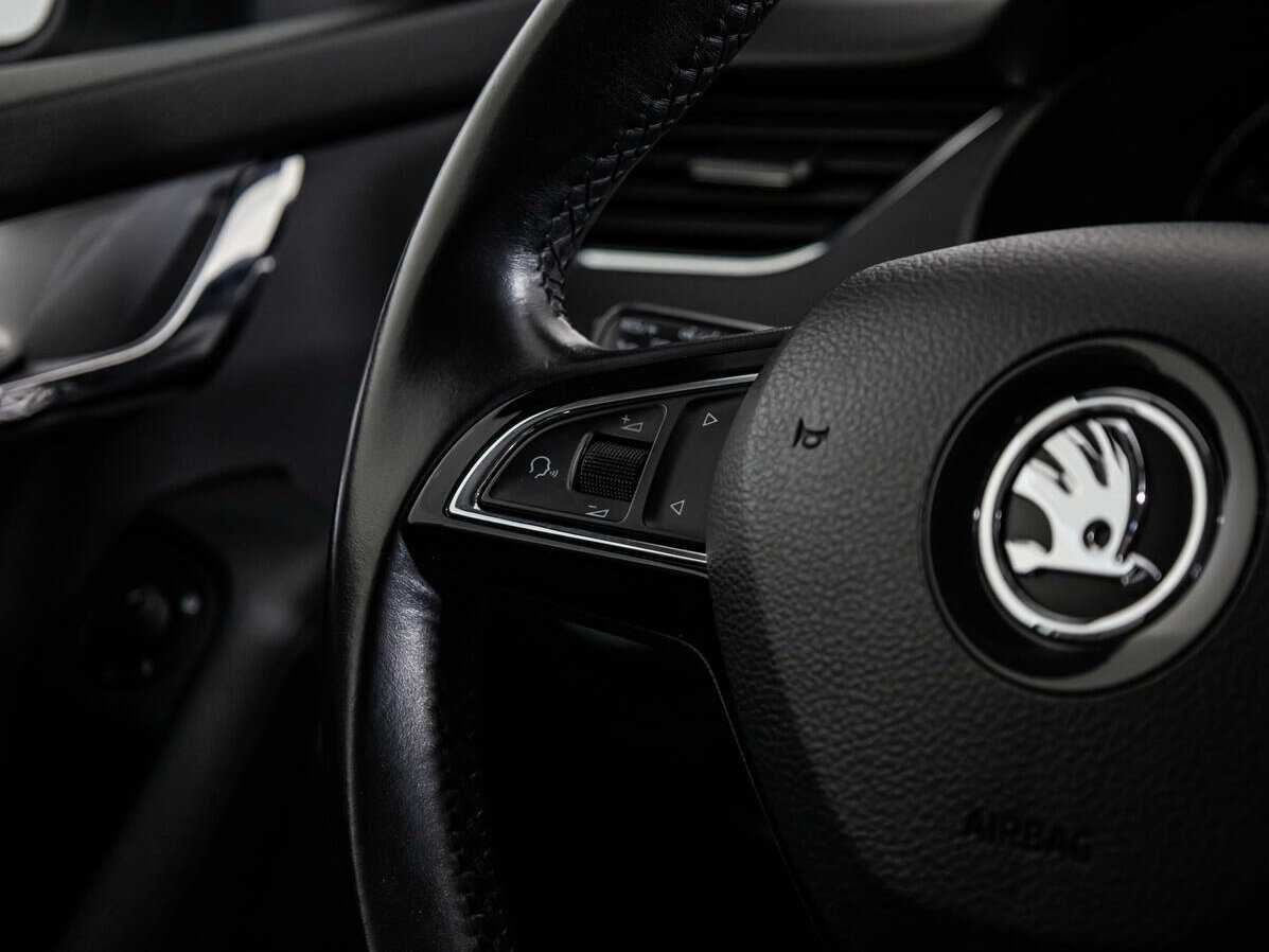 Б/У Шкода Октавия 2016 года. Фото: #14