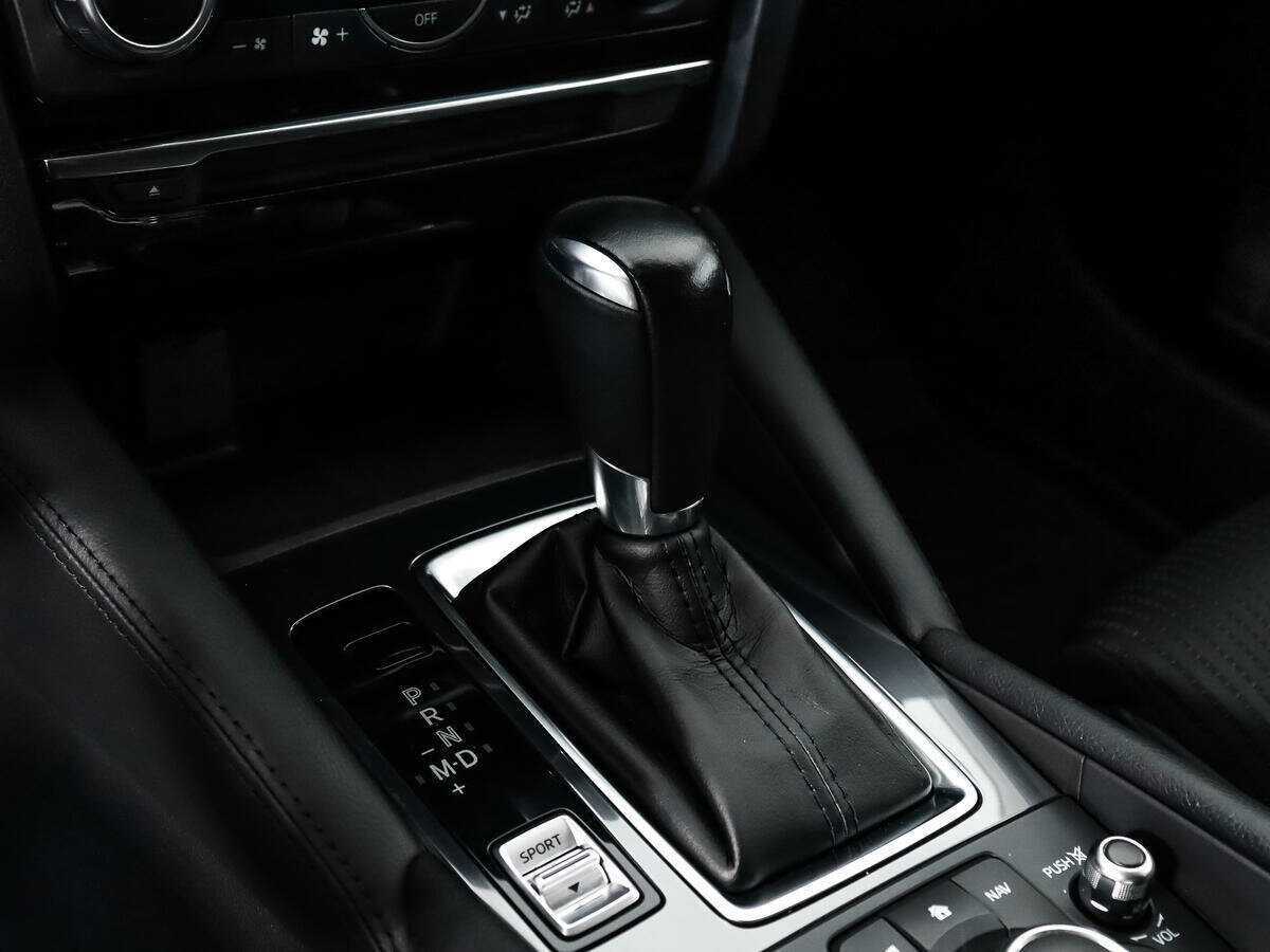 Б/У Мазда 6 2018 года. Фото: #9