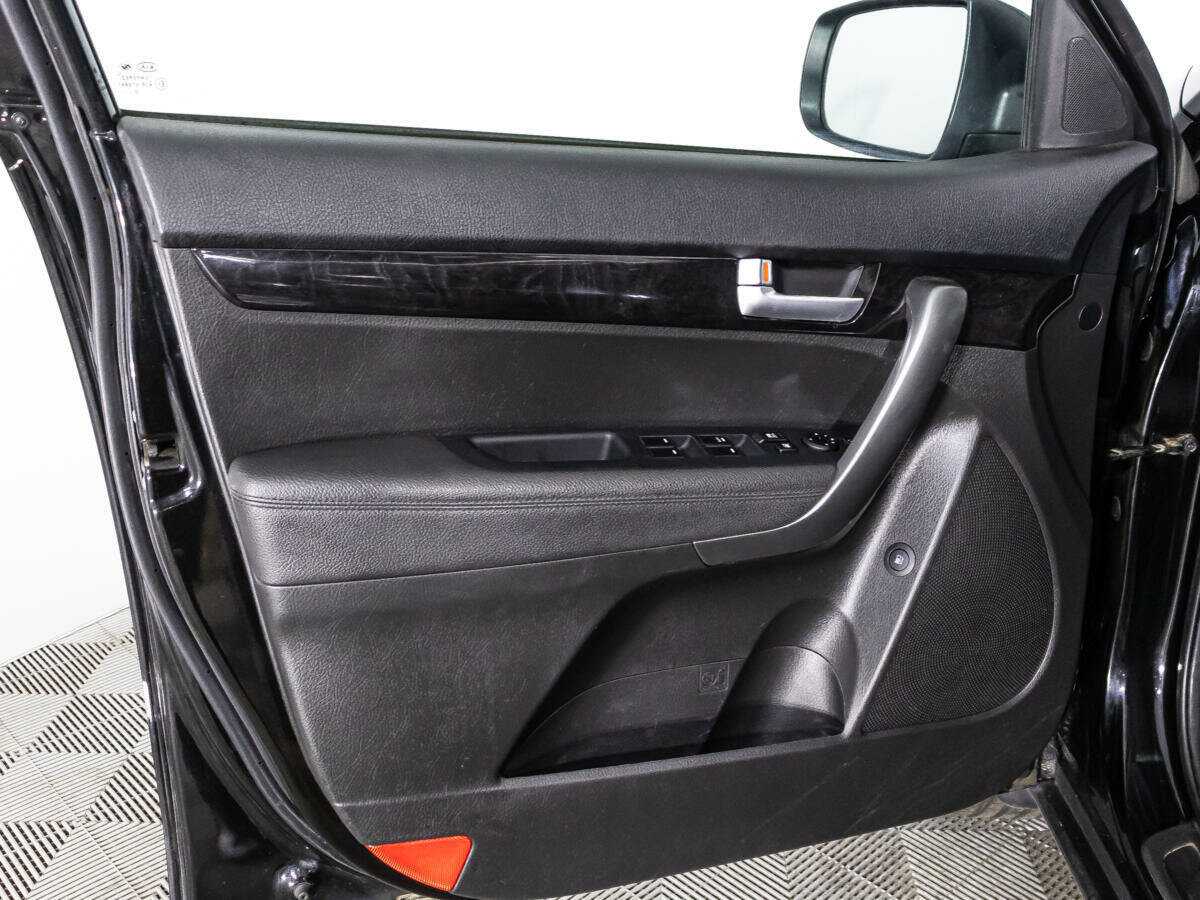 Б/У Киа Соренто 2020 года. Фото: #21