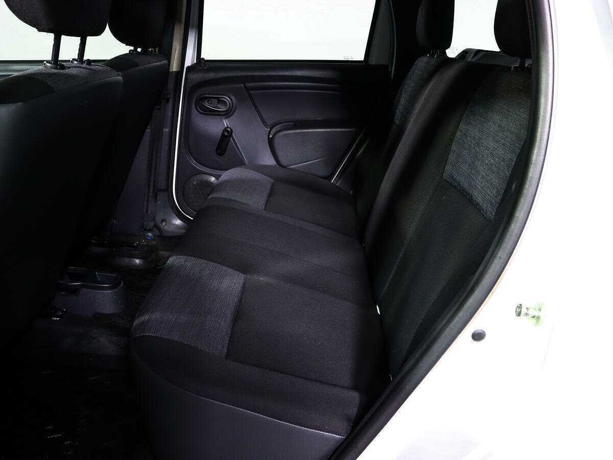 Б/У Рено Дастер 2013 года. Фото: #8