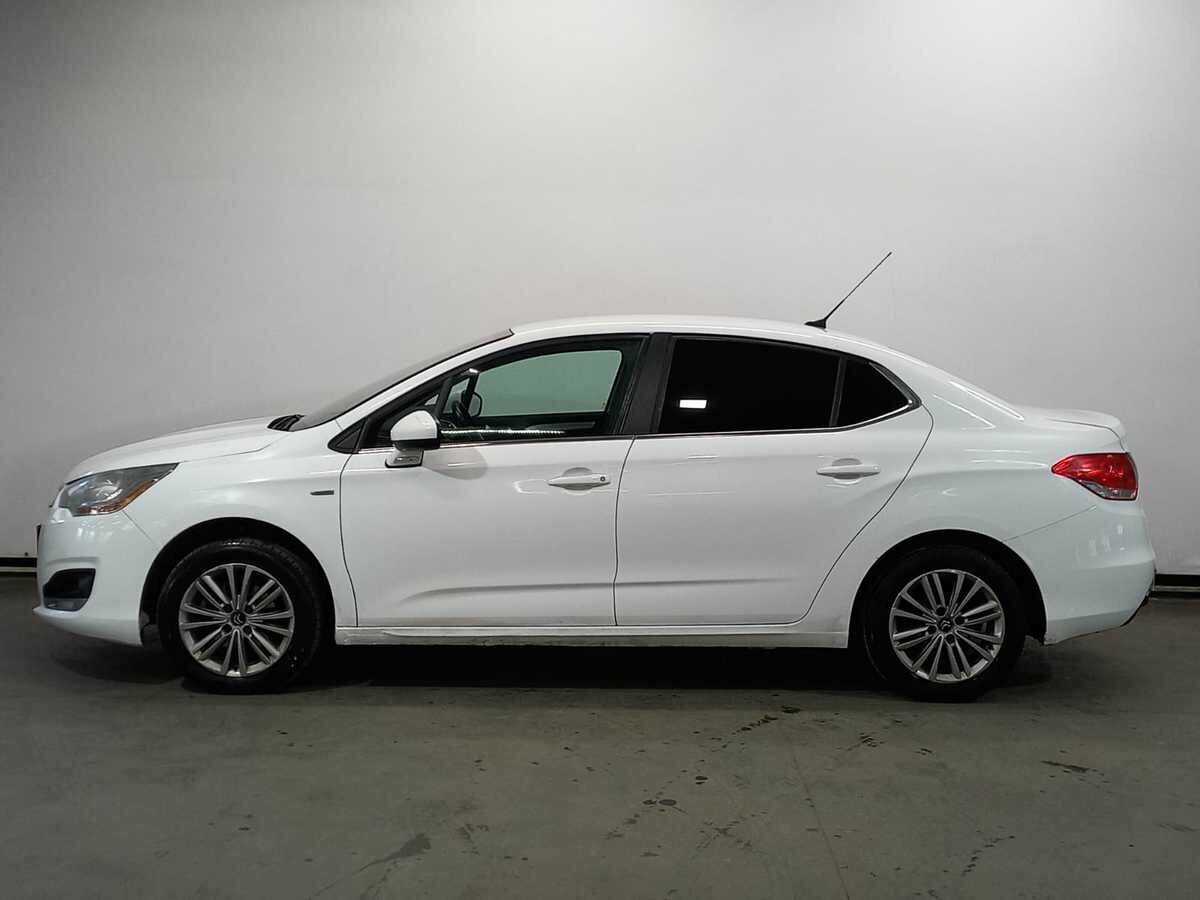 Б/У Ситроен Ц4 2015 года. Фото: #7