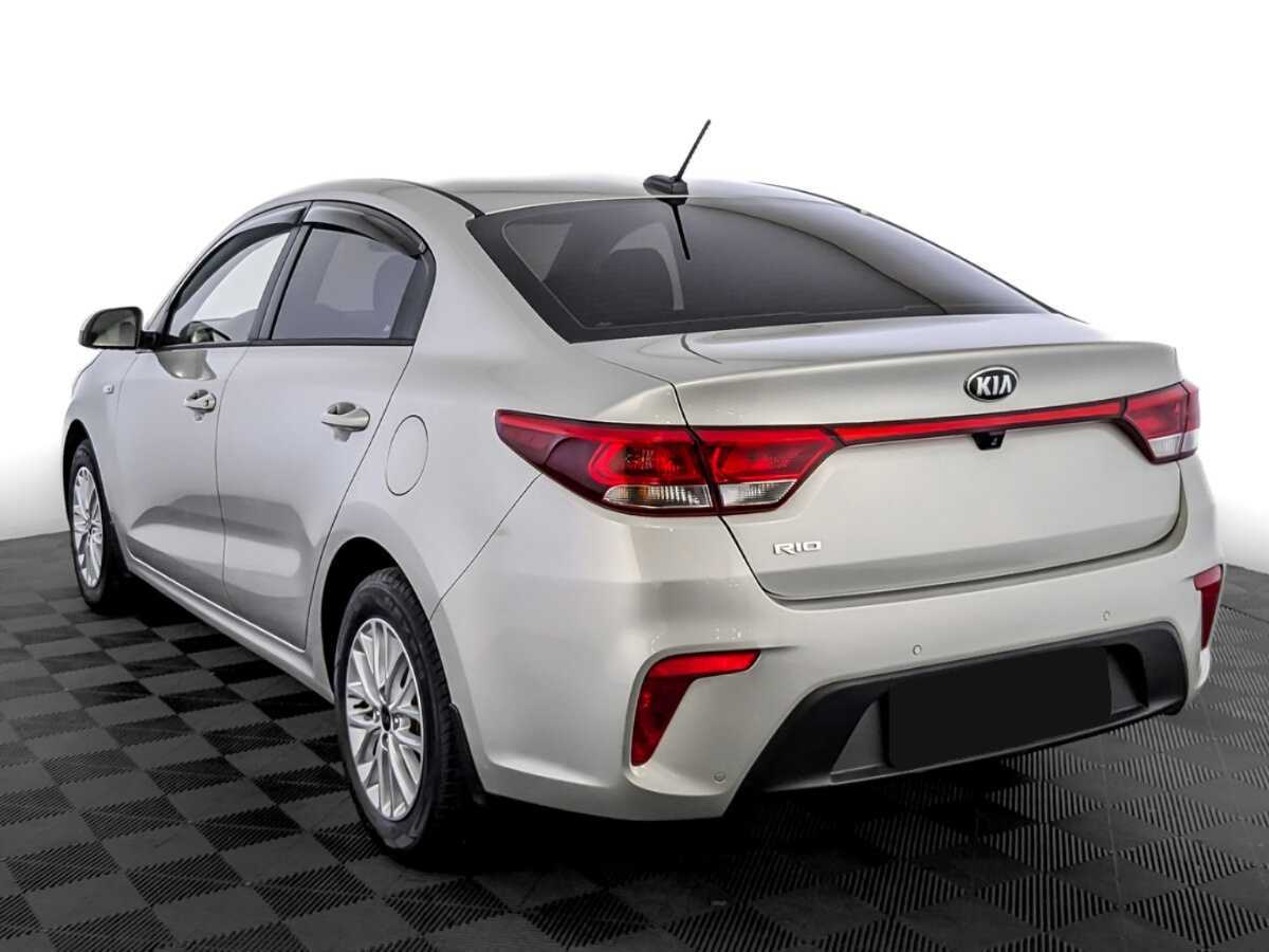 Б/У Киа Рио 2018 года. Фото: #6