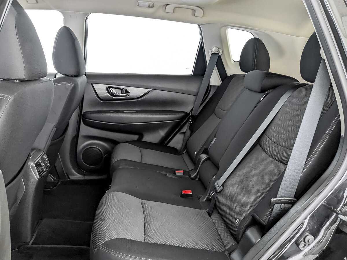 Б/У Ниссан Икс-Трейл 2018 года. Фото: #9