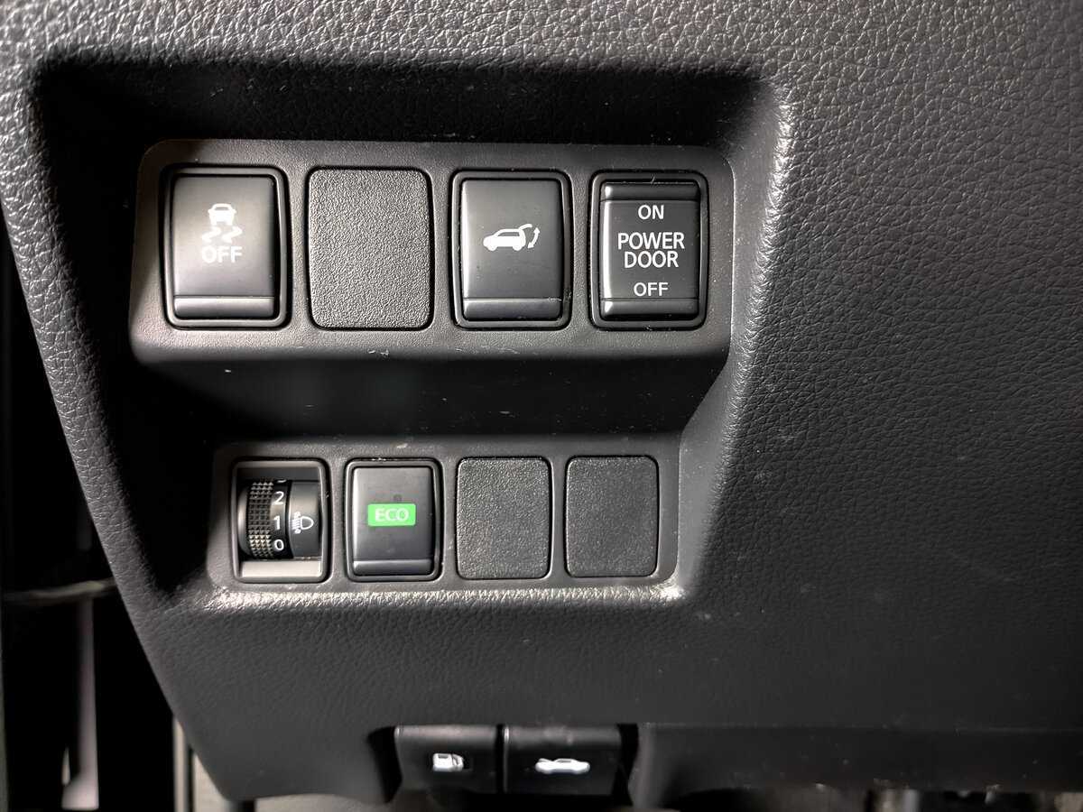 Б/У Ниссан Икс-Трейл 2019 года. Фото: #24