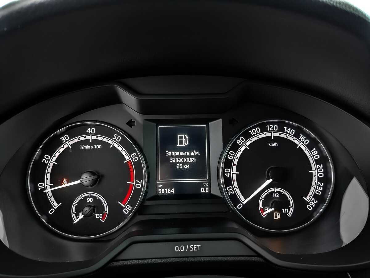 Б/У Шкода Октавия 2020 года. Фото: #11