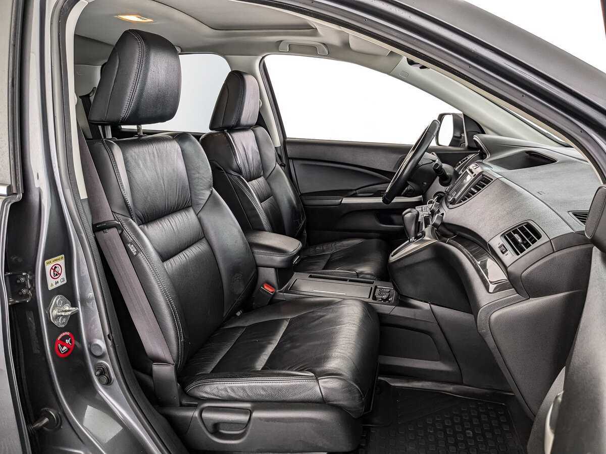 Б/У Хонда ЦР-В 2013 года. Фото: #19