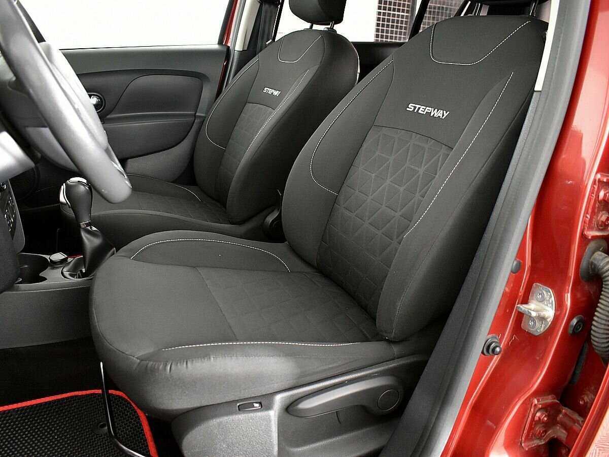 Б/У Рено Сандеро 2017 года. Фото: #7