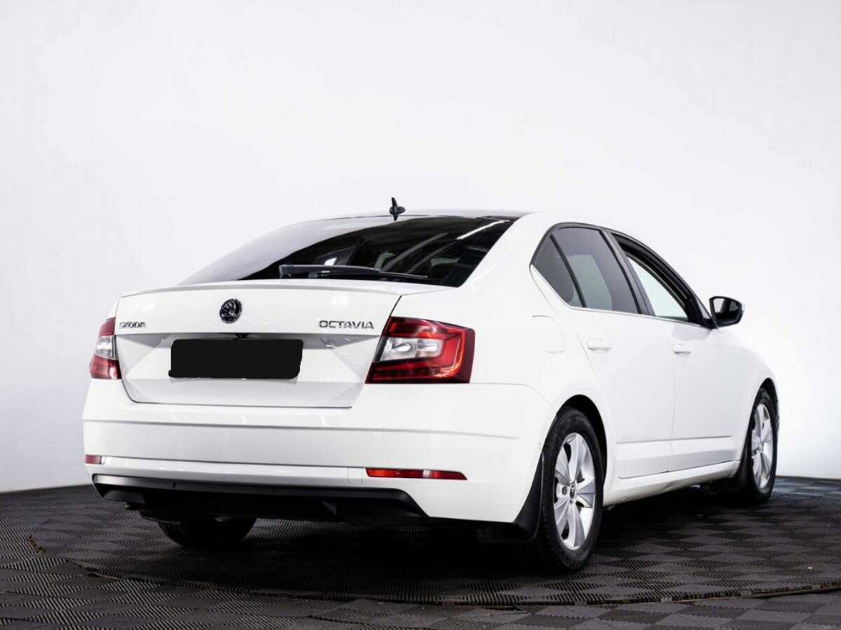 Б/У Шкода Октавия 2017 года. Фото: #5