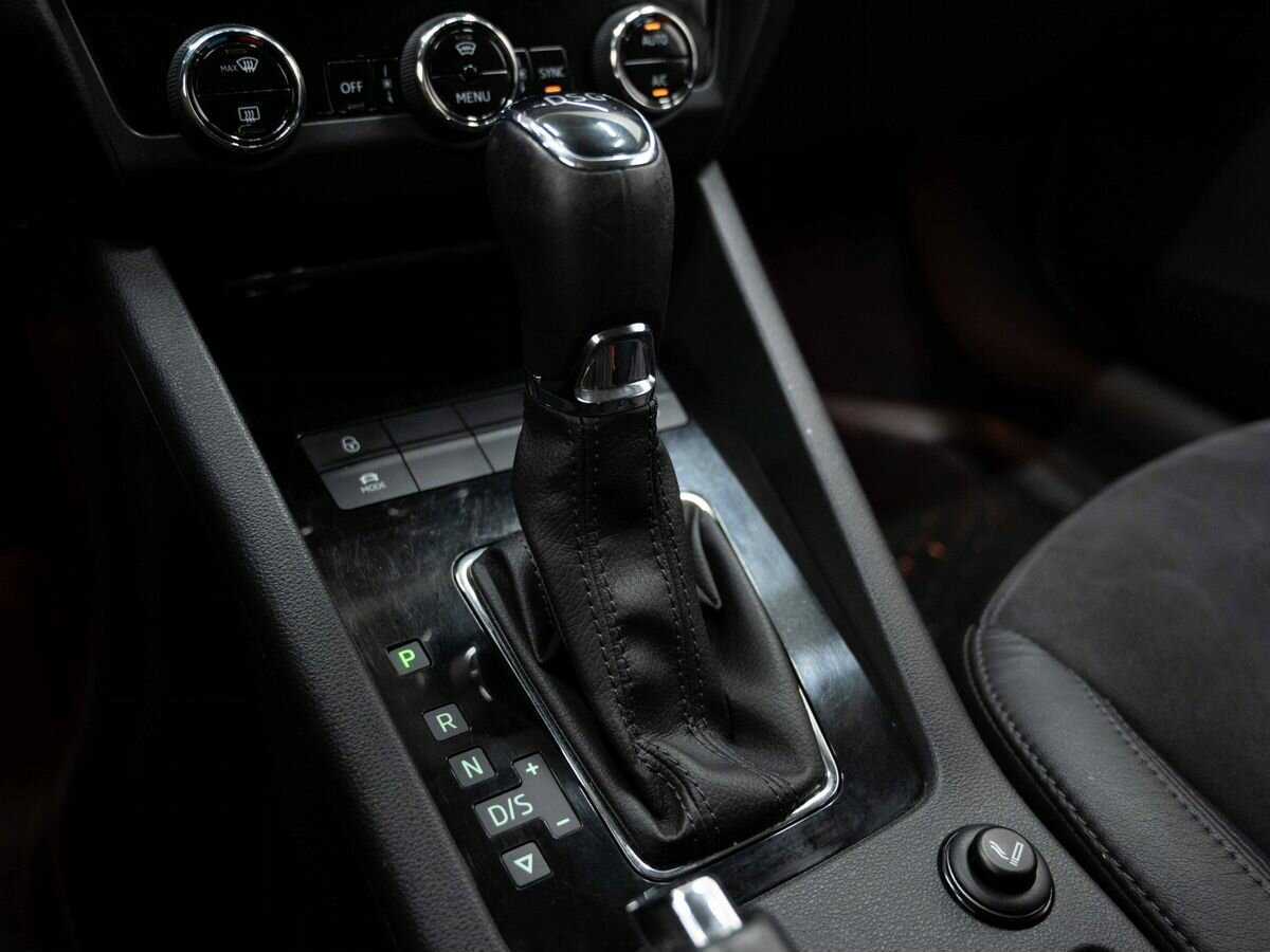 Б/У Шкода Октавия 2017 года. Фото: #21