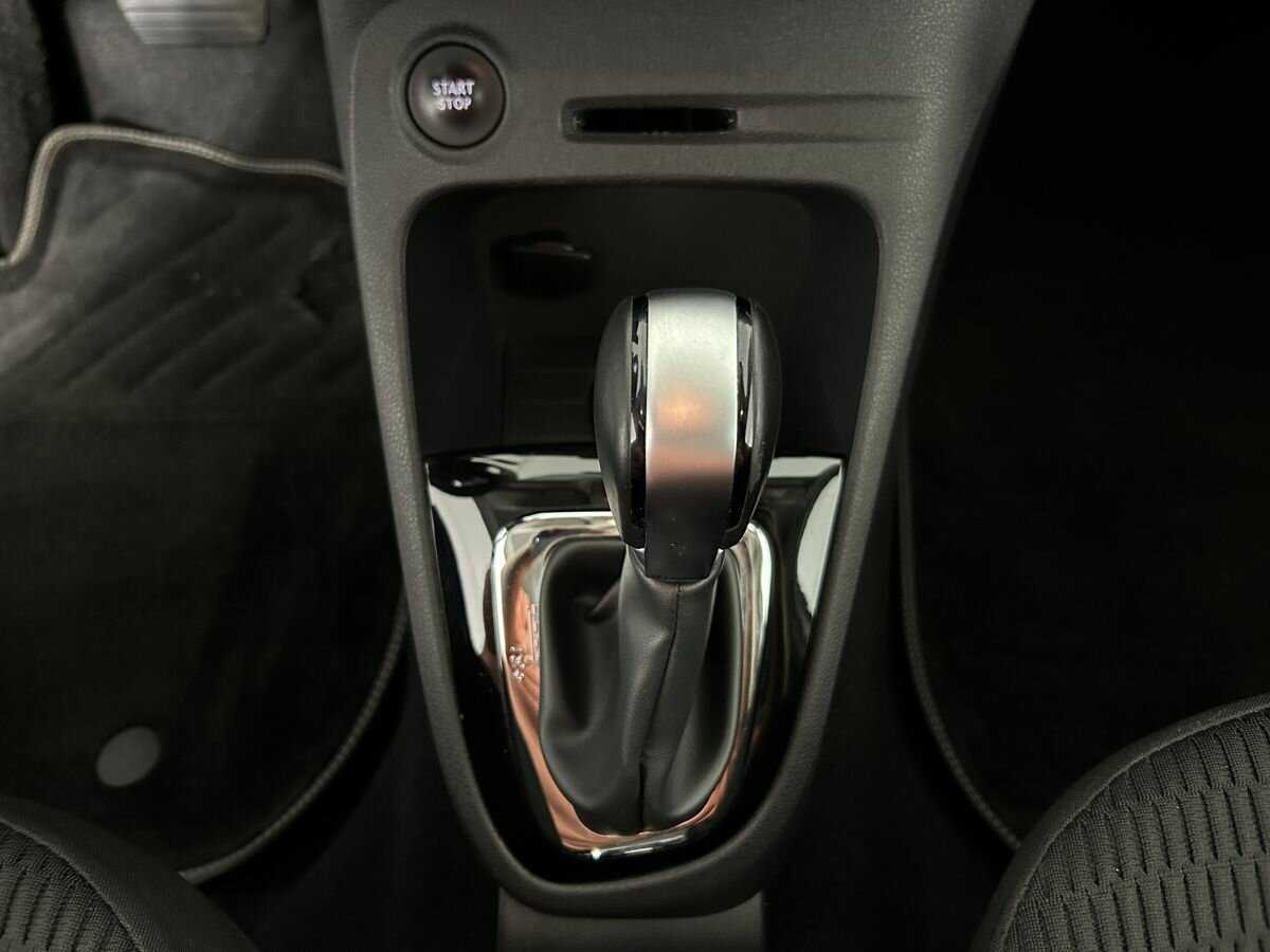 Б/У Рено Каптюр 2018 года. Фото: #12