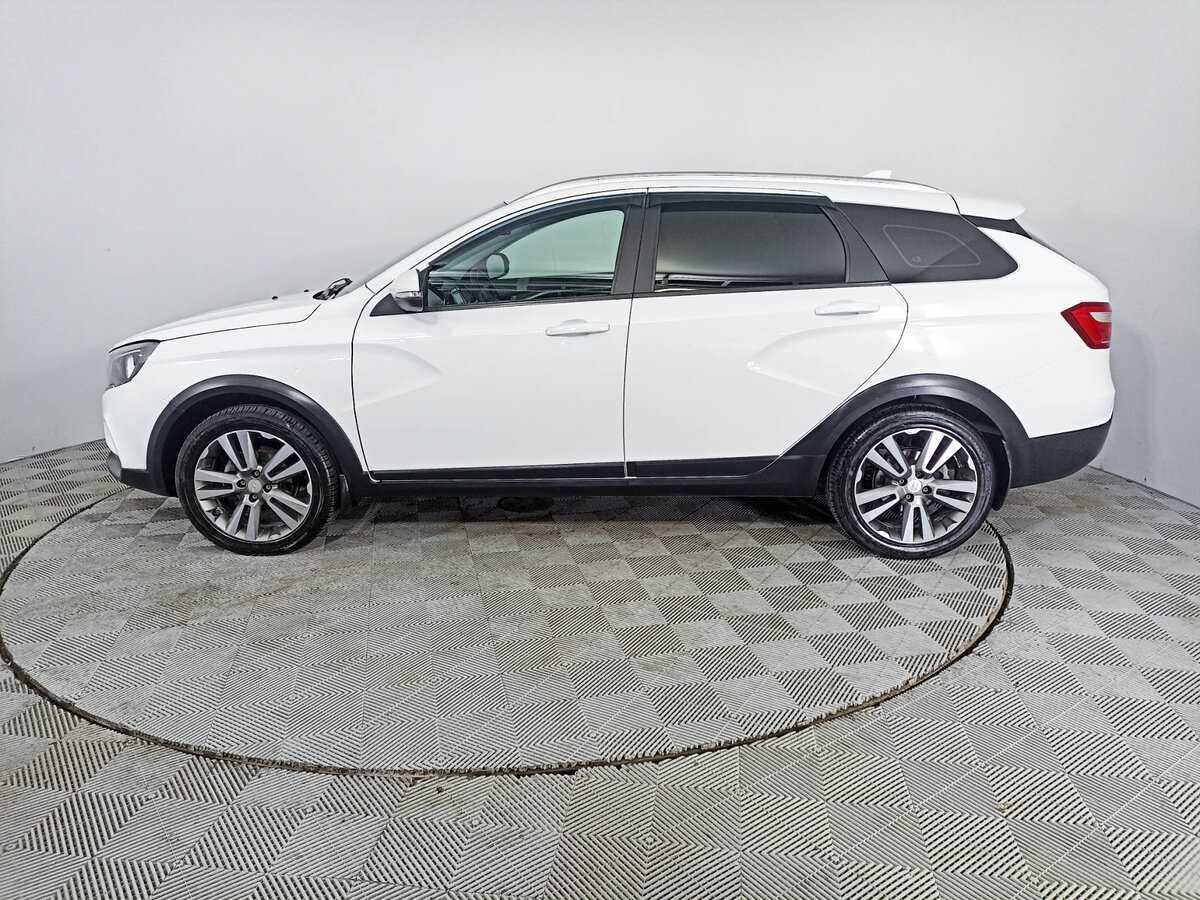 Б/У Лада (ВАЗ) Веста 2017 года. Фото: #7