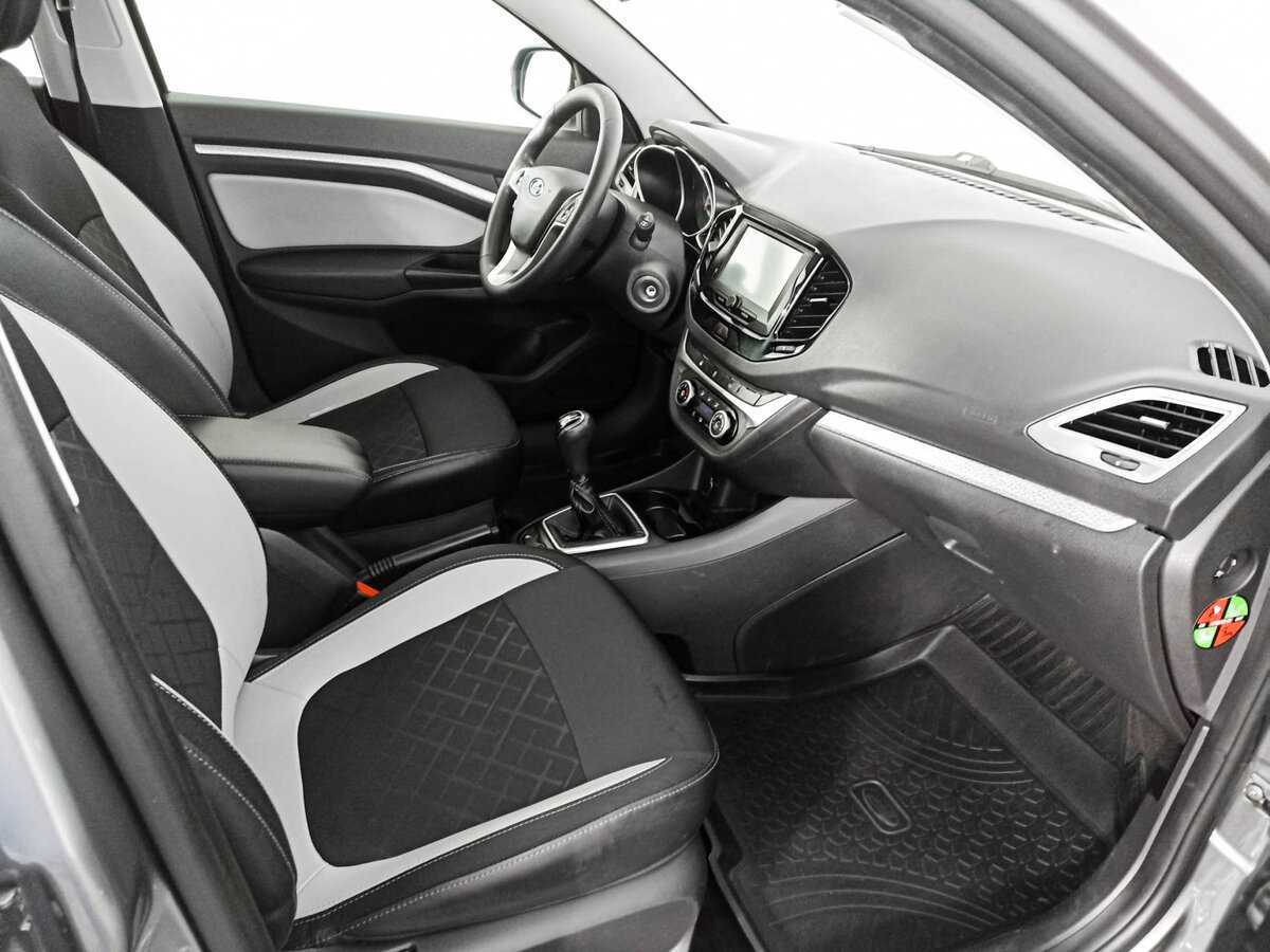 Б/У Лада (ВАЗ) Веста 2019 года. Фото: #8