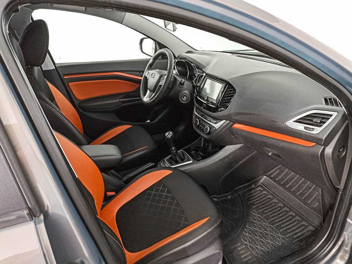 Б/У Лада (ВАЗ) Веста 2017 года. Фото: #8