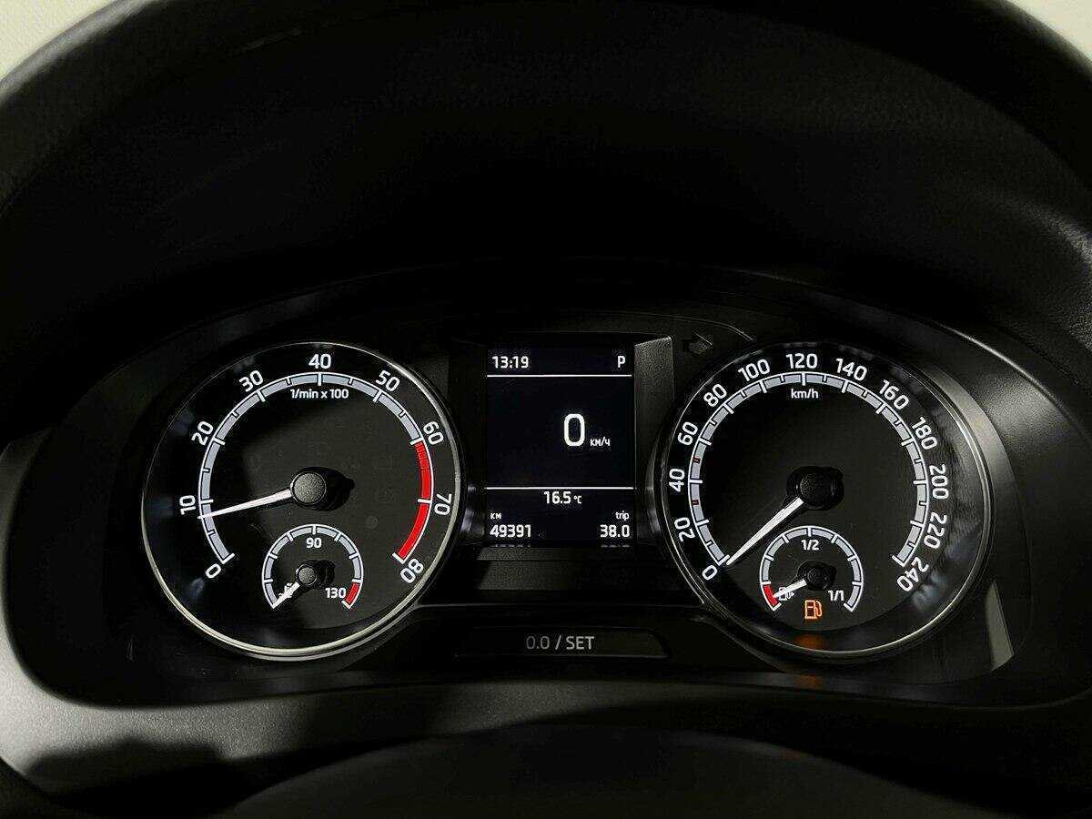 Б/У Шкода Рапид 2019 года. Фото: #10