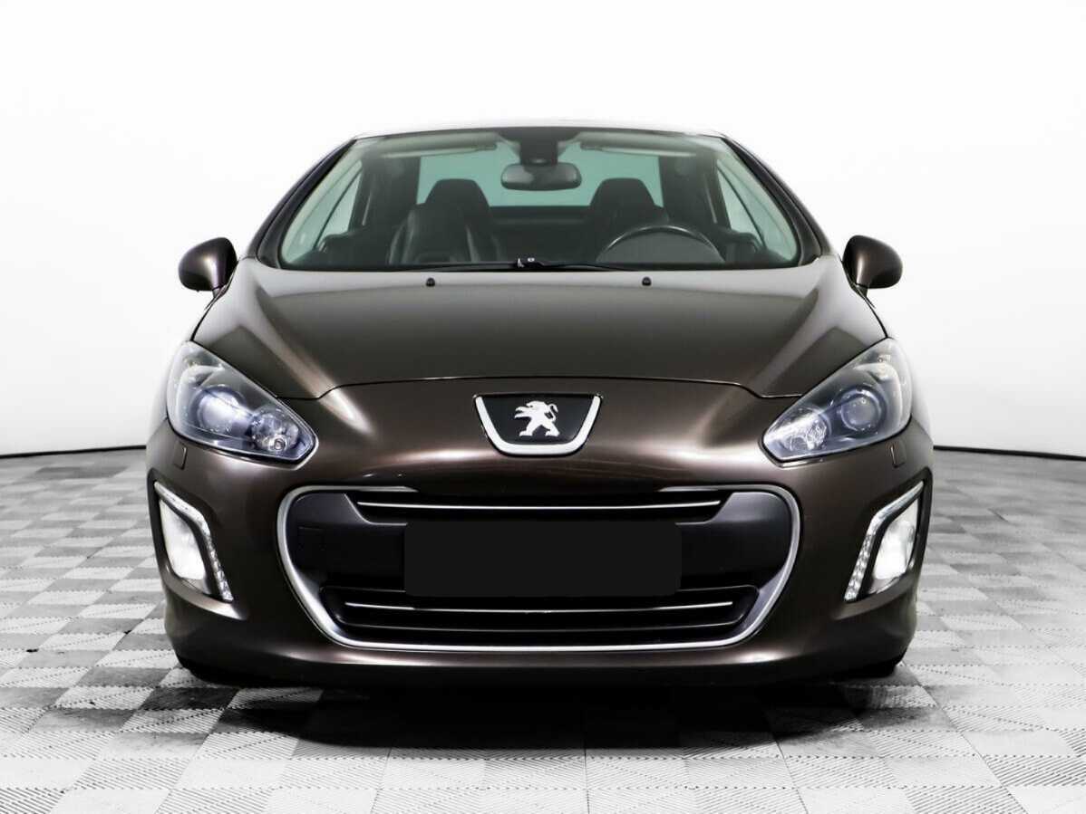 Б/У Пежо 308 2012 года. Фото: #1