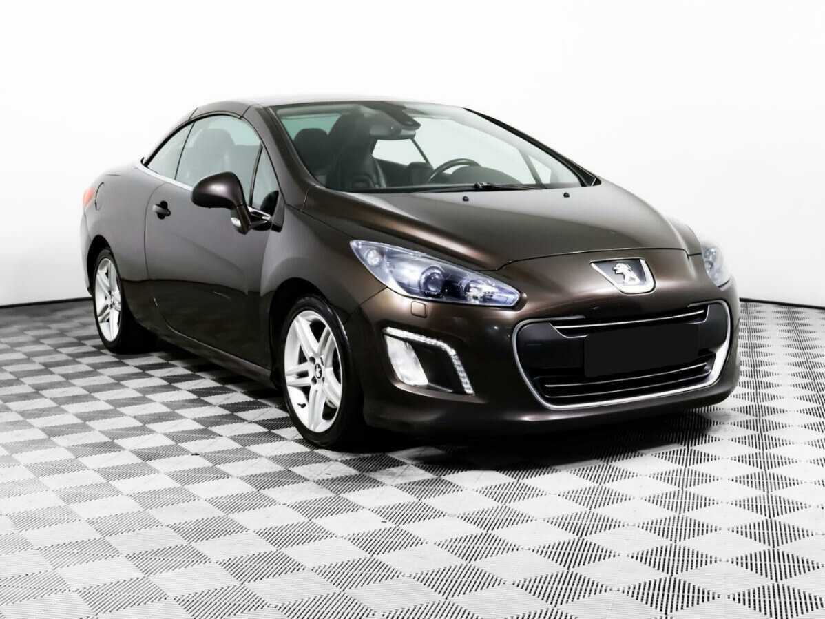 Б/У Пежо 308 2012 года. Фото: #2