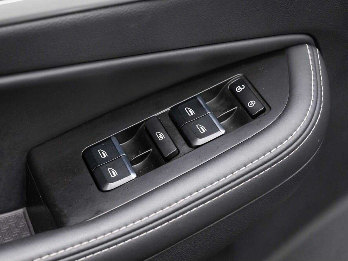 Б/У Джили Эмгранд Икс7 2020 года. Фото: #16