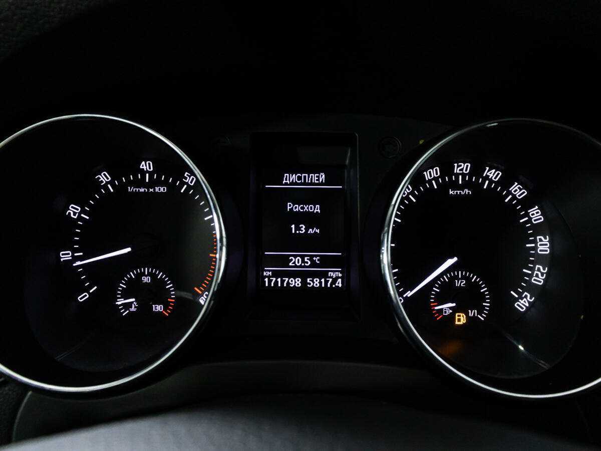 Б/У Шкода Йети 2015 года. Фото: #11