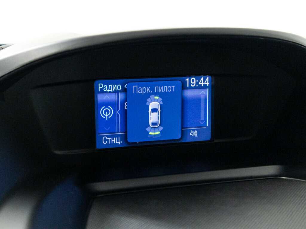 Б/У Форд Куга 2014 года. Фото: #15