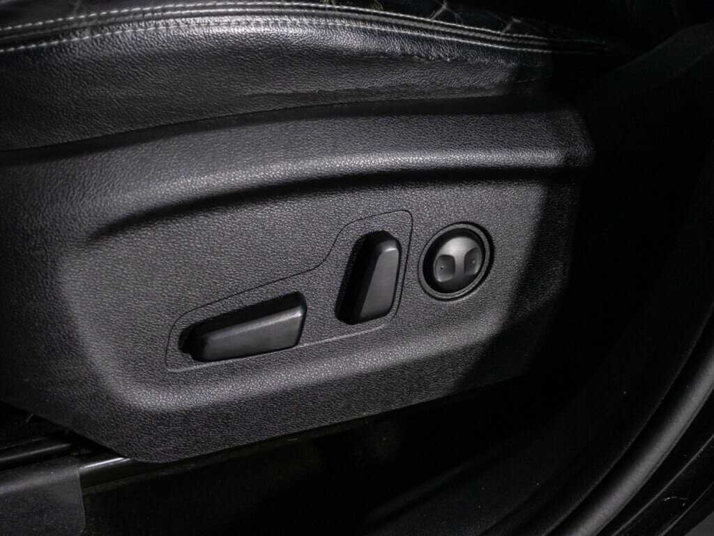 Б/У Киа Соренто 2016 года. Фото: #22