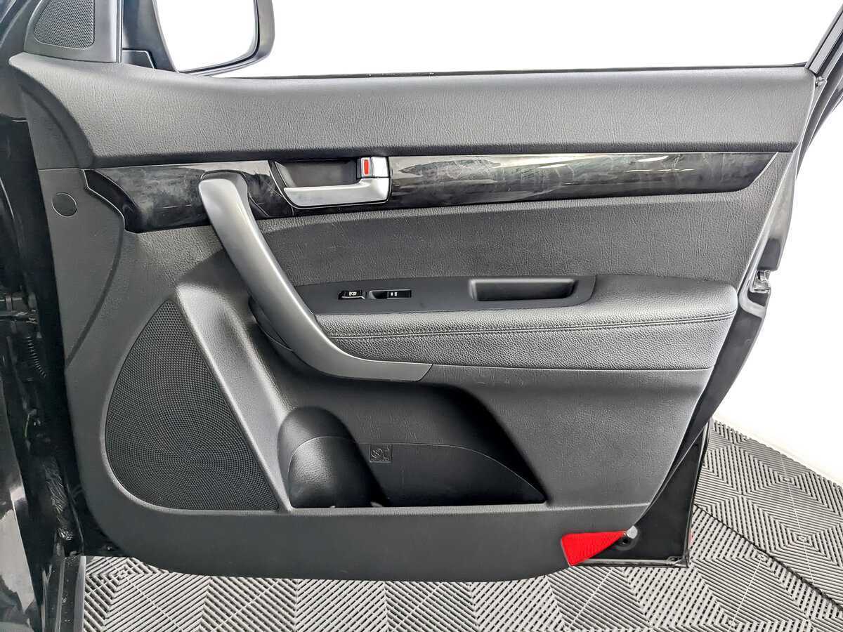 Б/У Киа Соренто 2017 года. Фото: #24