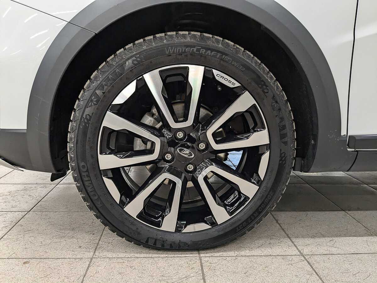 Б/У Лада (ВАЗ) Веста 2024 года. Фото: #11