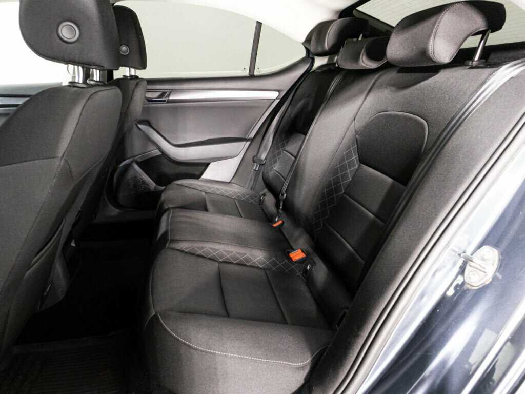 Б/У Шкода Суперб 2018 года. Фото: #7