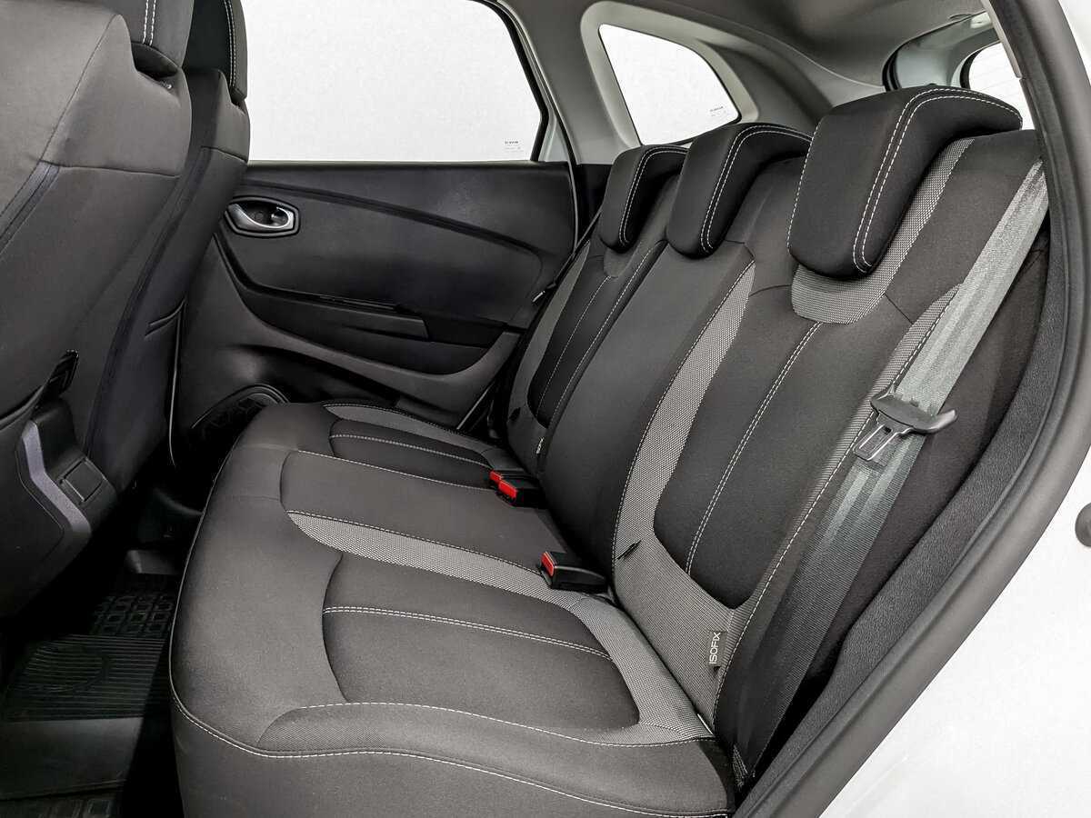 Б/У Рено Каптюр 2021 года. Фото: #11