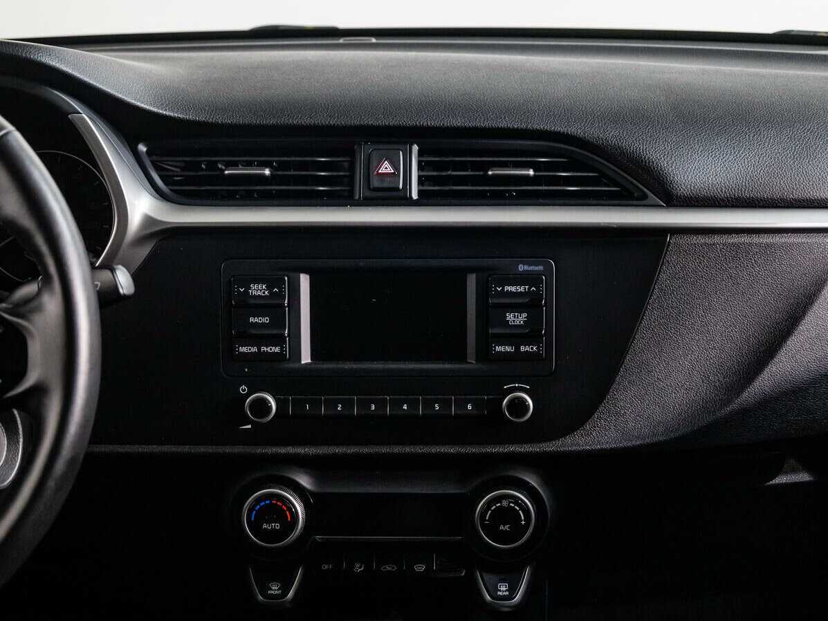 Б/У Киа Рио 2021 года. Фото: #12