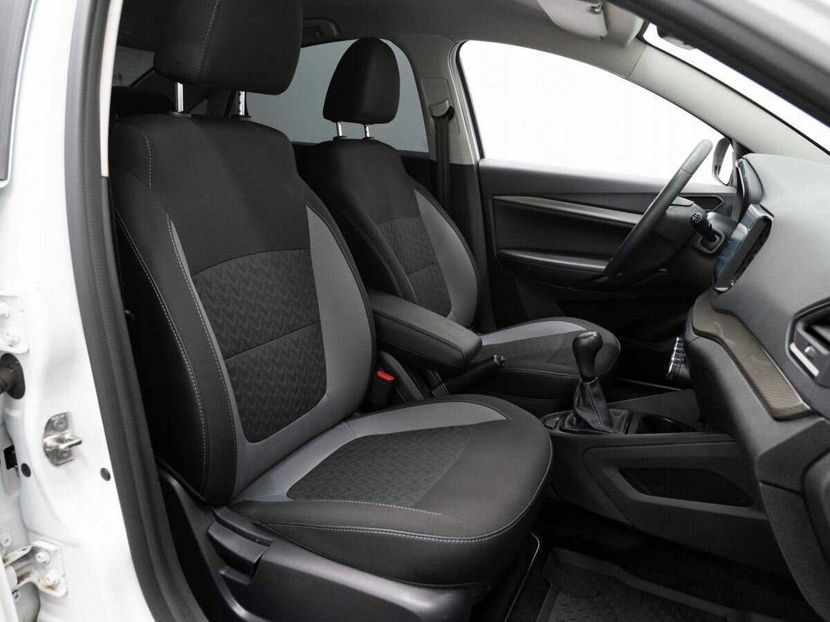 Б/У Лада (ВАЗ) Веста 2023 года. Фото: #12