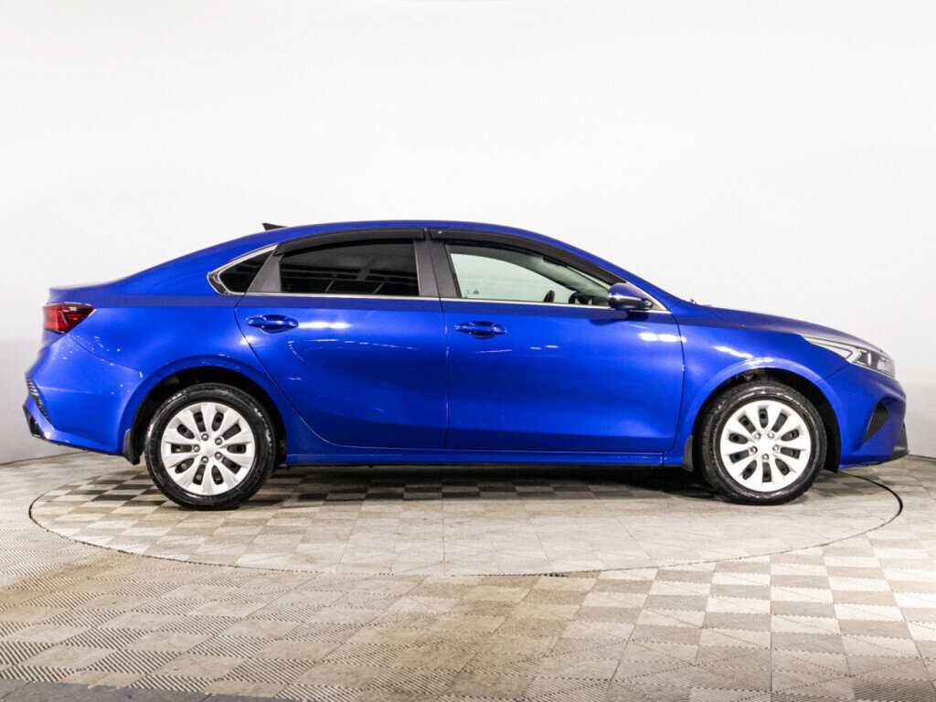 Б/У Киа Церато 2022 года. Фото: #3