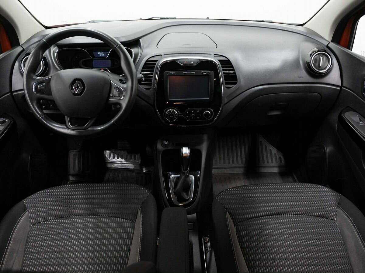 Б/У Рено Каптюр 2017 года. Фото: #12