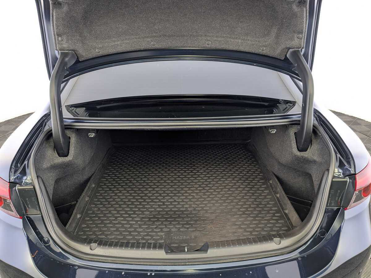 Б/У Мазда 6 2018 года. Фото: #9