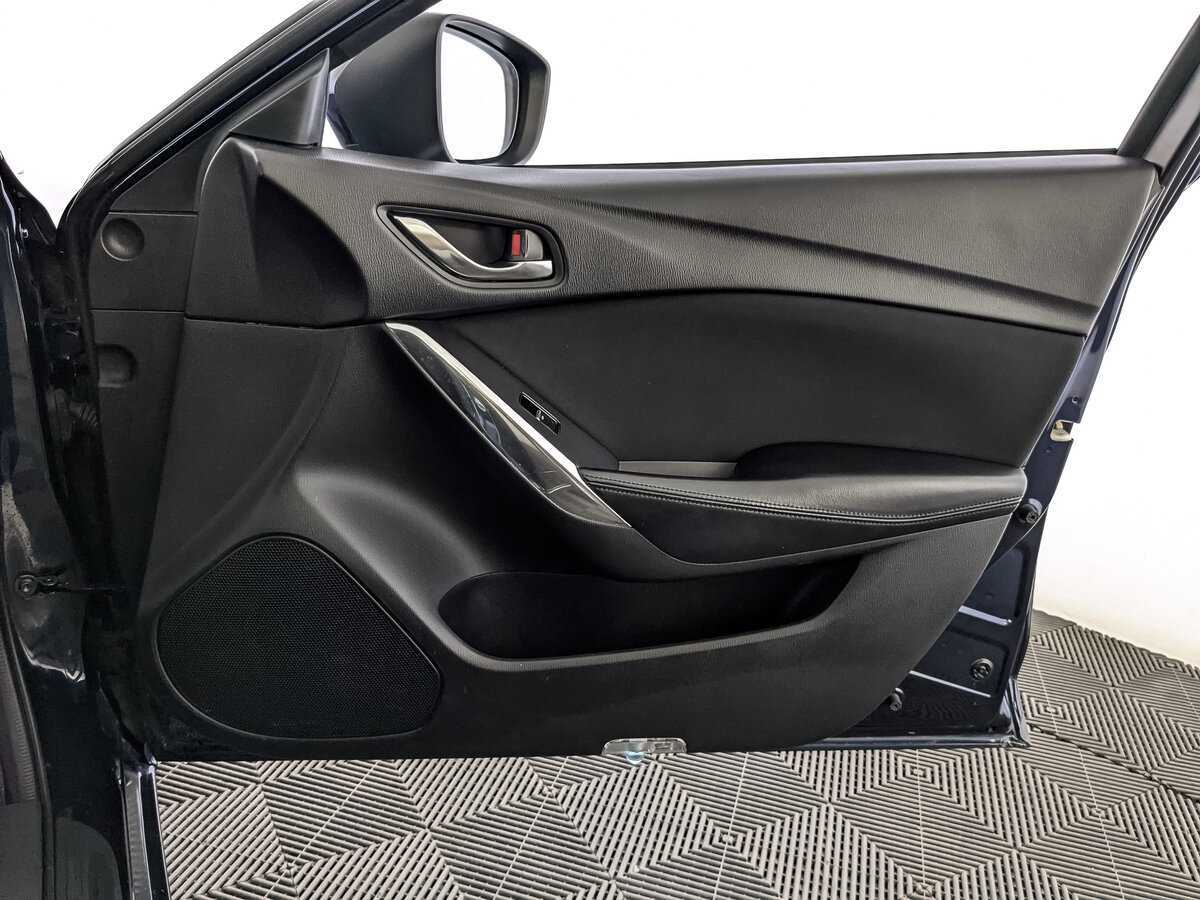 Б/У Мазда 6 2018 года. Фото: #24