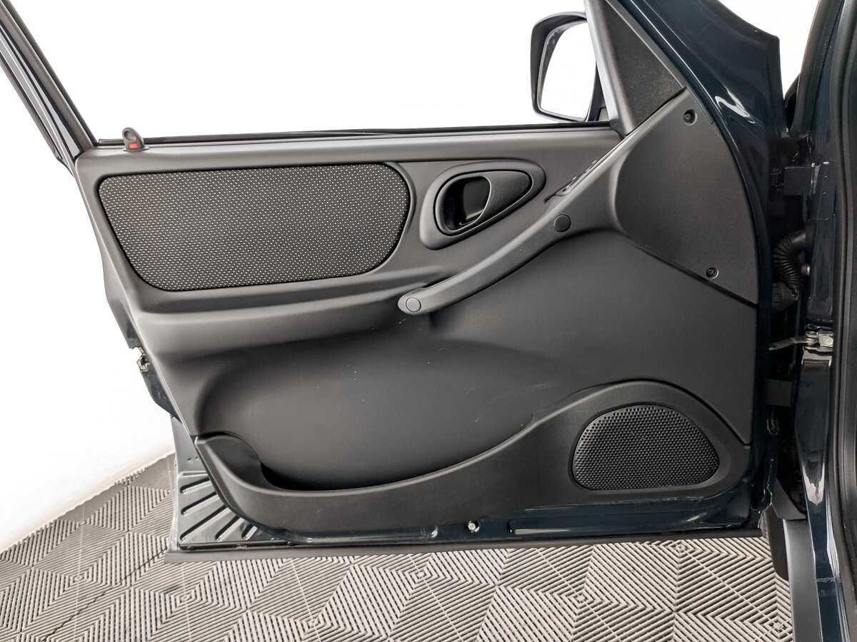 Б/У Лада (ВАЗ) Нива 2023 года. Фото: #16