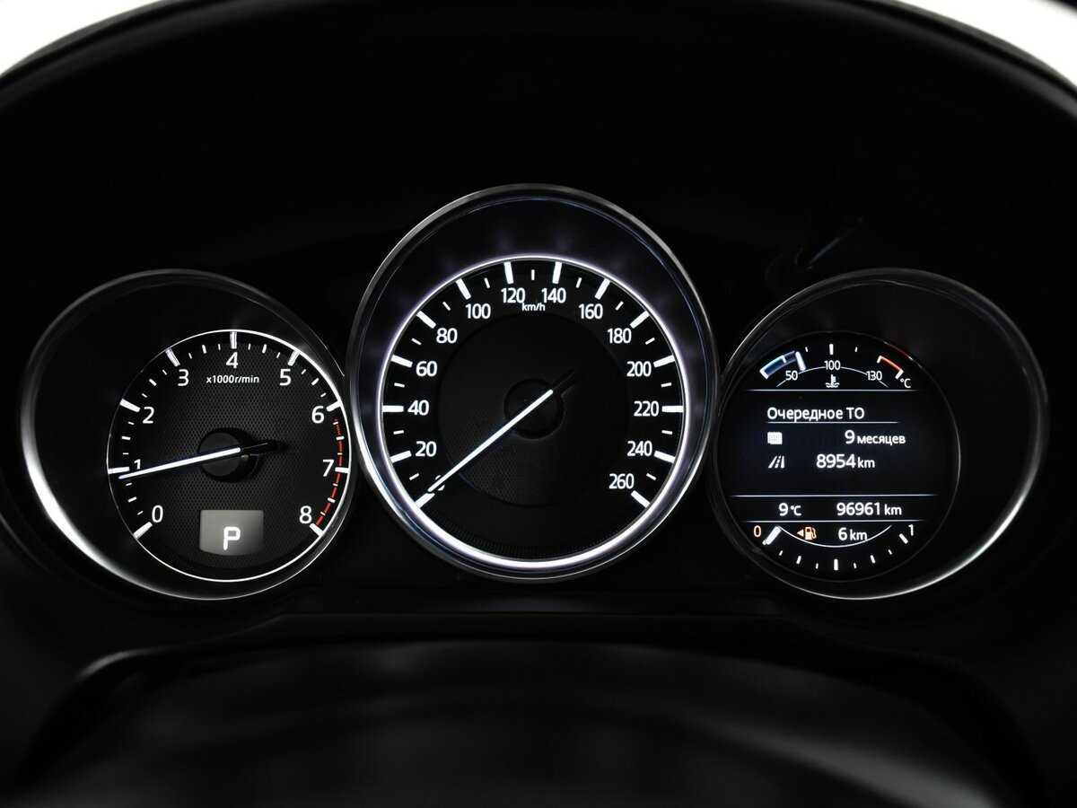 Б/У Мазда 6 2017 года. Фото: #10